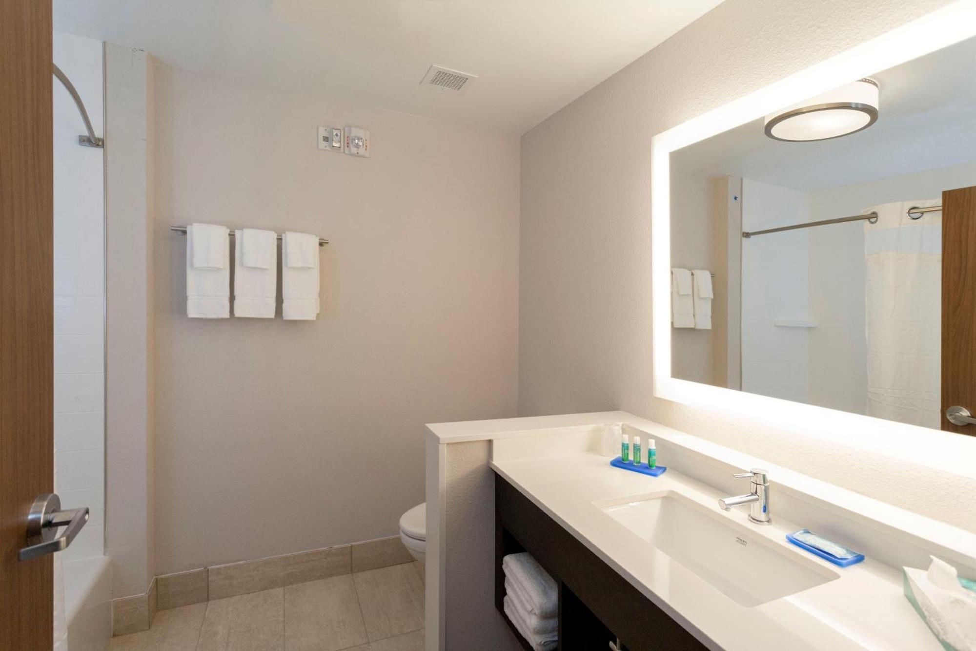 Holiday Inn Express & Suites Murfreesboro West By Ihg 외부 사진